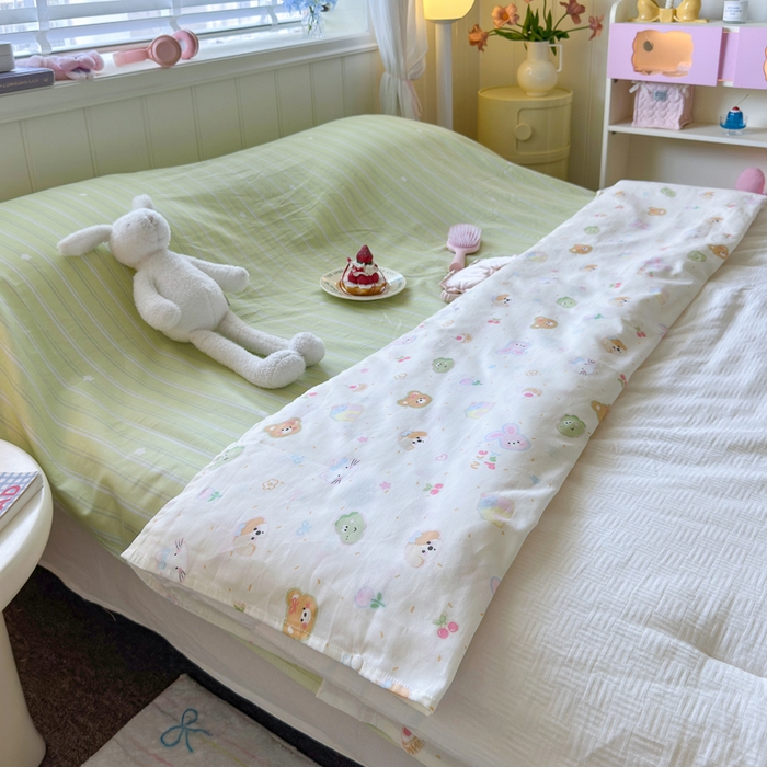 91家纺网 家纺一手货源 找家纺 Sweet dreams甜梦 2025新款全棉纯棉卡通印花睡袋酒店一体式全棉旅行睡袋 春日记忆