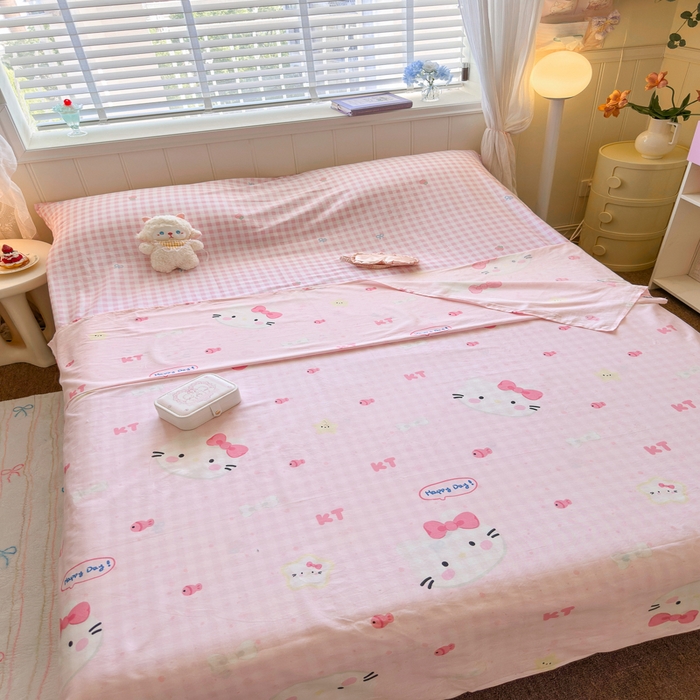 91家纺网 家纺一手货源 找家纺 Sweet dreams甜梦 2025新款全棉纯棉卡通印花睡袋酒店一体式全棉旅行睡袋 粉色猫猫