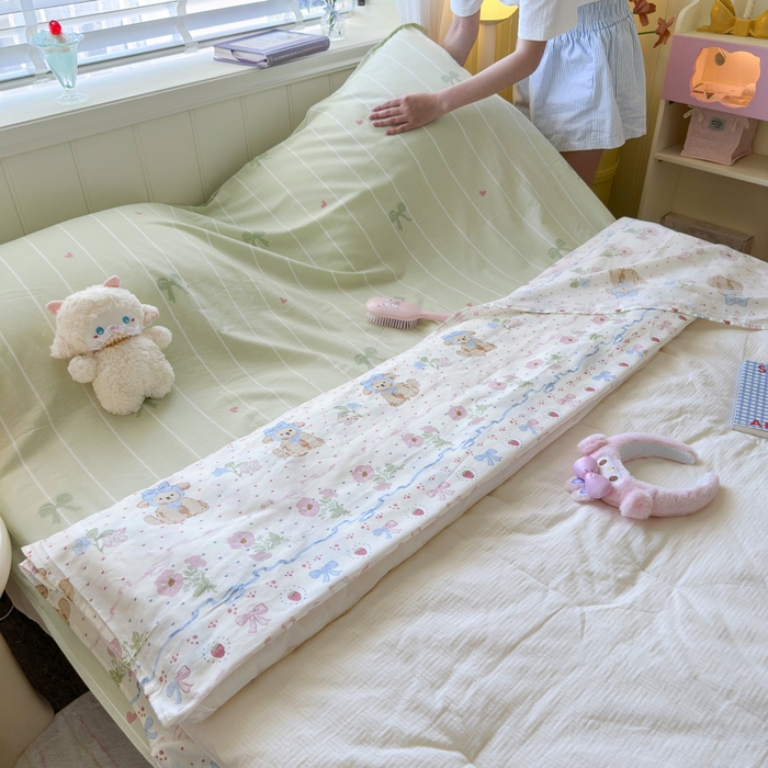 91家纺网 家纺一手货源 找家纺 Sweet dreams甜梦 2025新款全棉纯棉卡通印花睡袋酒店一体式全棉旅行睡袋 花花小狗