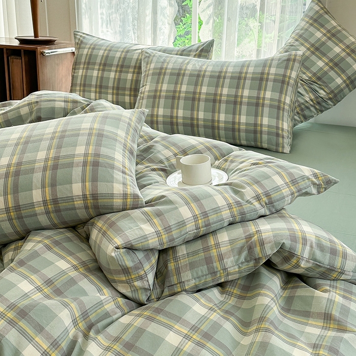 91家纺网 家纺一手货源 找家纺 尚品本色2025年新款简约风全棉水洗棉格子条纹系列四件套 莫妮卡-绿