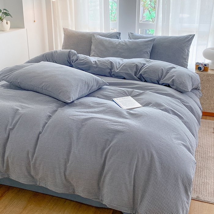 91家纺网 家纺一手货源 找家纺 尚品本色2025年新款简约风全棉水洗棉格子条纹系列四件套 浅蓝密格