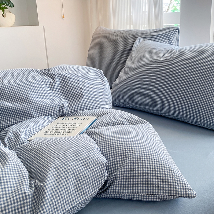 91家纺网 家纺一手货源 找家纺 尚品本色2025年新款简约风全棉水洗棉格子条纹系列四件套 浅蓝密格