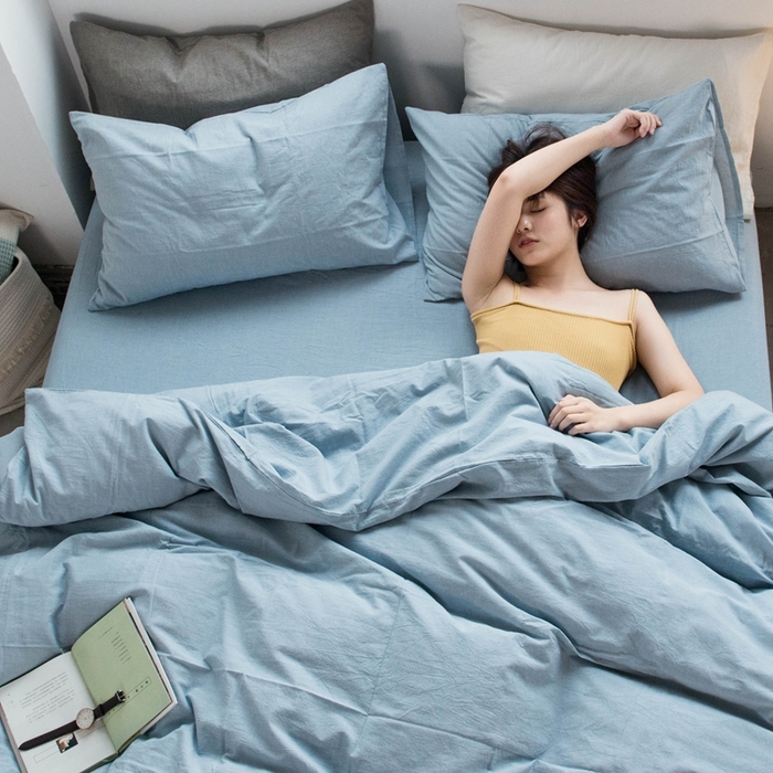 91家纺网 家纺一手货源 找家纺 尚品本色2025年新款简约风全棉水洗棉格子条纹系列四件套 浅蓝色