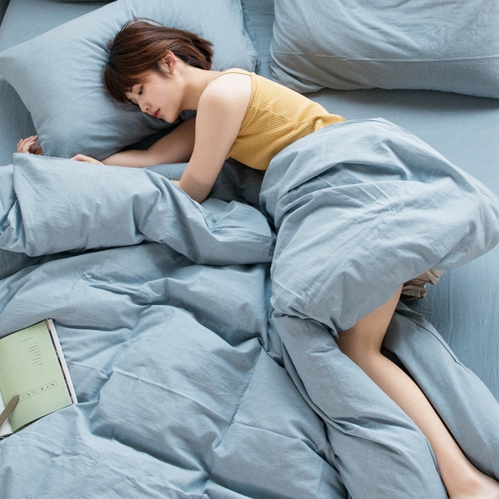 91家纺网 家纺一手货源 找家纺 尚品本色2025年新款简约风全棉水洗棉格子条纹系列四件套 浅蓝色