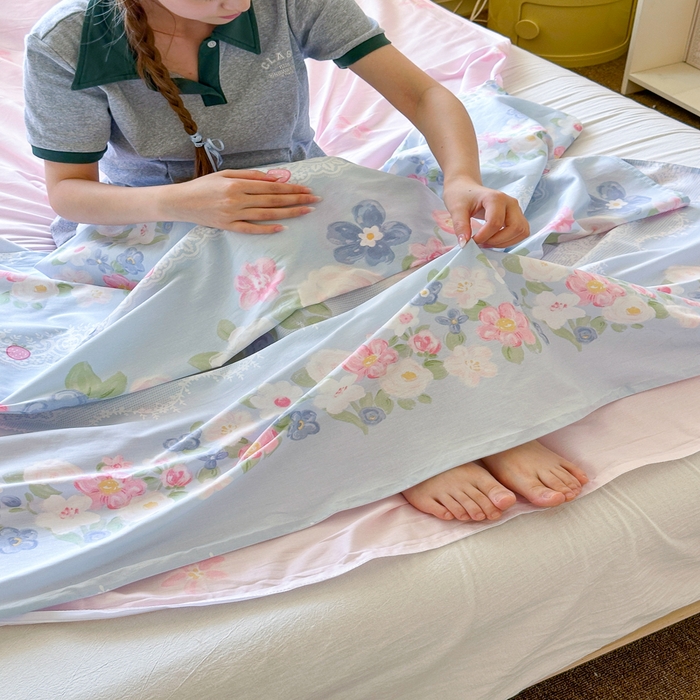 91家纺网 家纺一手货源 找家纺 Sweet dreams甜梦 2025新款全棉纯棉卡通印花睡袋酒店一体式全棉旅行睡袋 花季