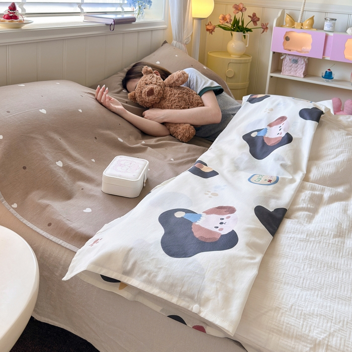 91家纺网 家纺一手货源 找家纺 Sweet dreams甜梦 2025新款全棉纯棉卡通印花睡袋酒店一体式全棉旅行睡袋 蘑菇小狗