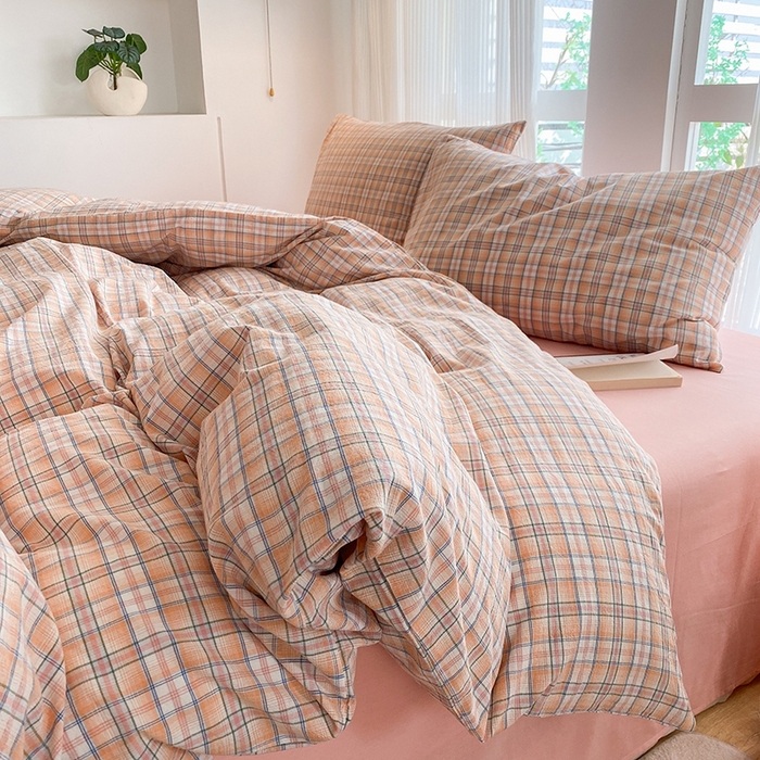 91家纺网 家纺一手货源 找家纺 尚品本色2025年新款简约风全棉水洗棉格子条纹系列四件套 森屿-桔