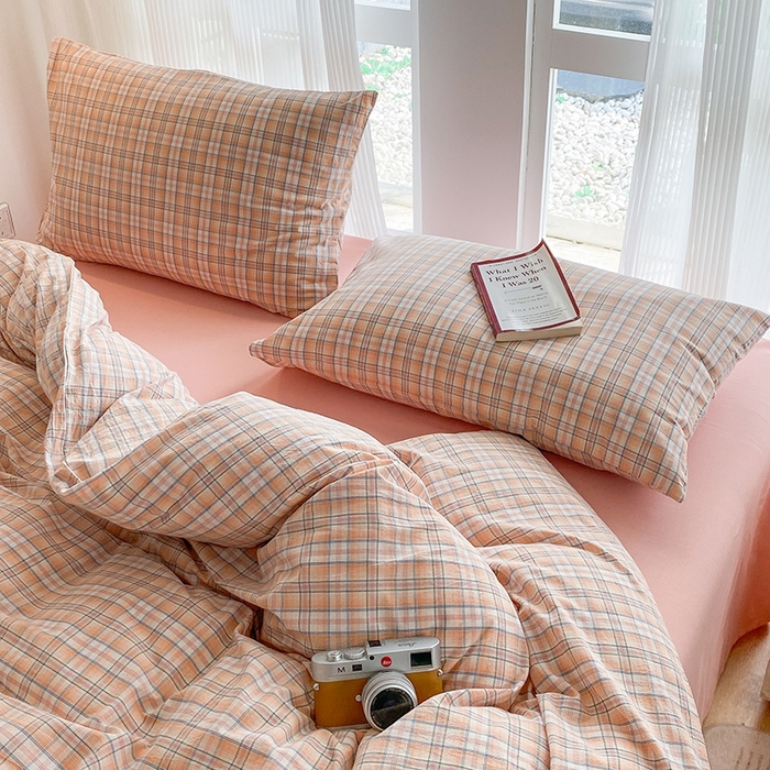 91家纺网 家纺一手货源 找家纺 尚品本色2025年新款简约风全棉水洗棉格子条纹系列四件套 森屿-桔