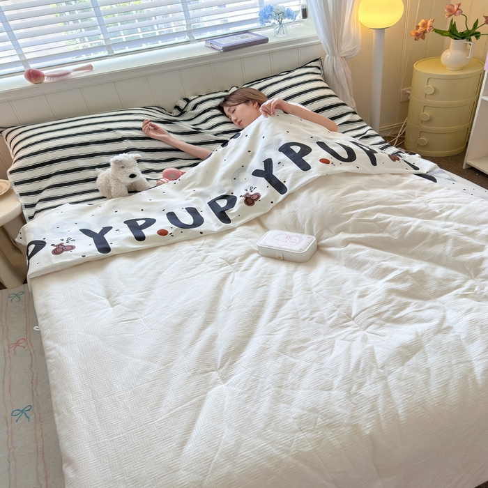 91家纺网 家纺一手货源 找家纺 Sweet dreams甜梦 2025新款全棉纯棉卡通印花睡袋酒店一体式全棉旅行睡袋 字母腊肠狗