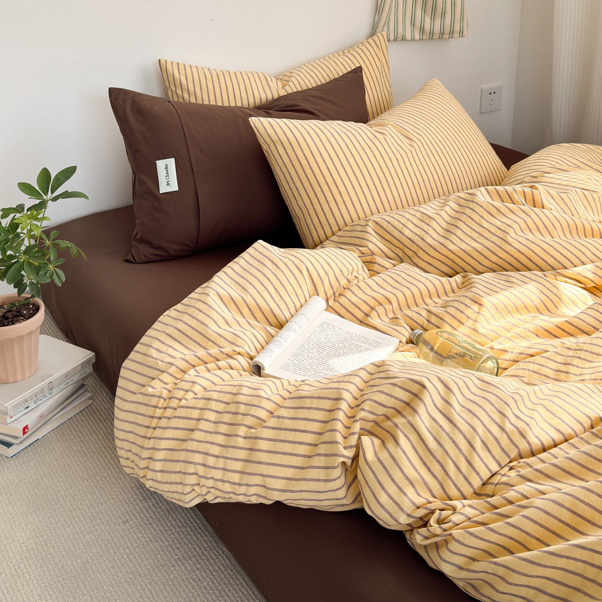 91家纺网 家纺一手货源 找家纺 玖弘家居 2025新款全棉纯棉水洗棉五色条纹混搭四件套 混搭黄咖条