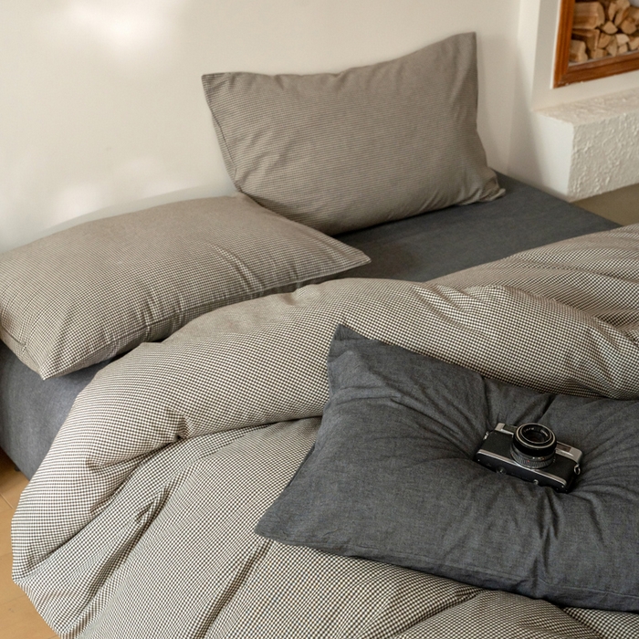 91家纺网 家纺一手货源 找家纺 玖弘家居 2025新款全棉纯棉水洗棉细格单被套 黑咖细格