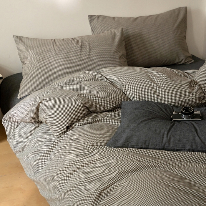 91家纺网 家纺一手货源 找家纺 玖弘家居 2025新款全棉纯棉水洗棉细格单被套 黑咖细格