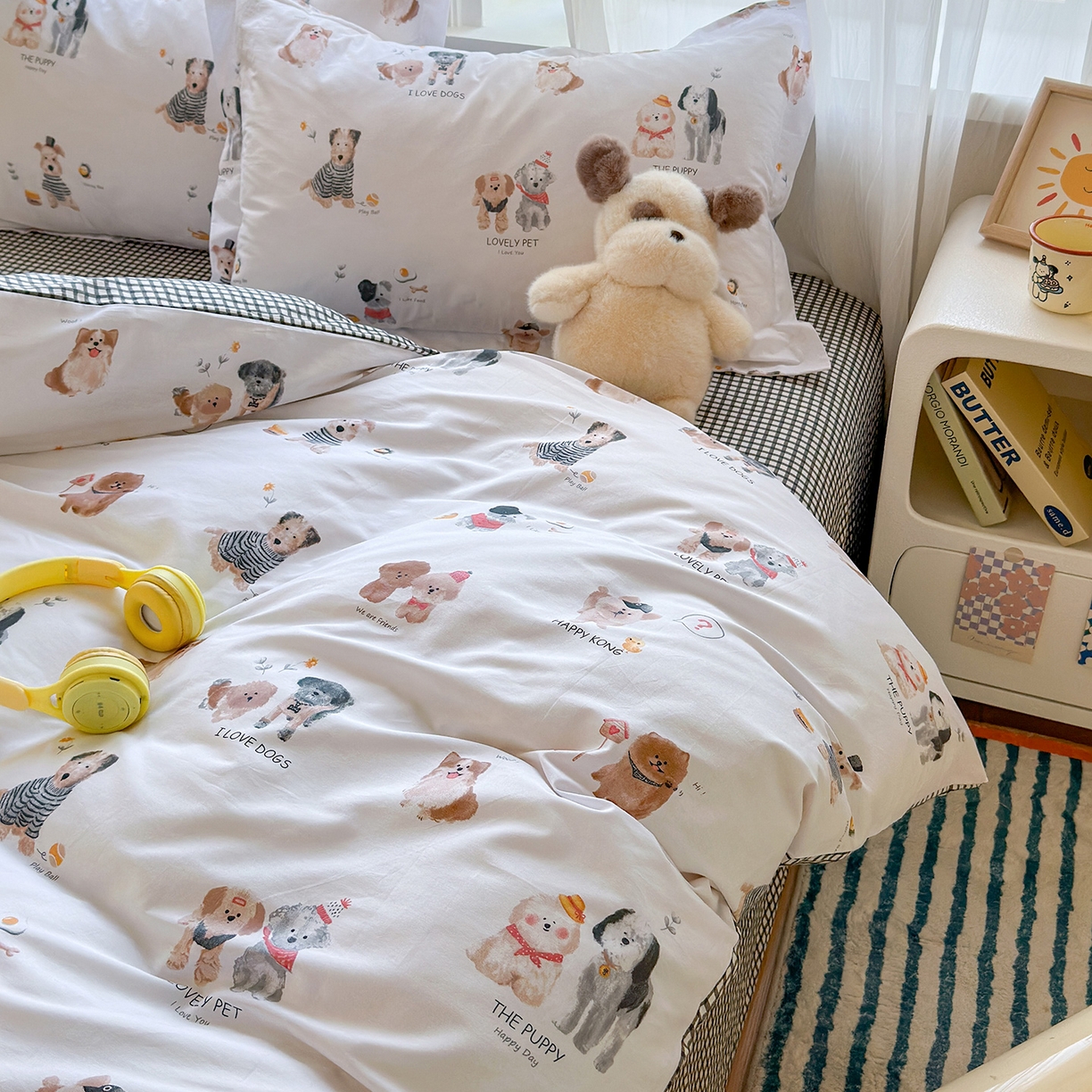 91家纺网 家纺一手货源 找家纺 金盛纺 2025新款全棉印花四件套 欢乐家族