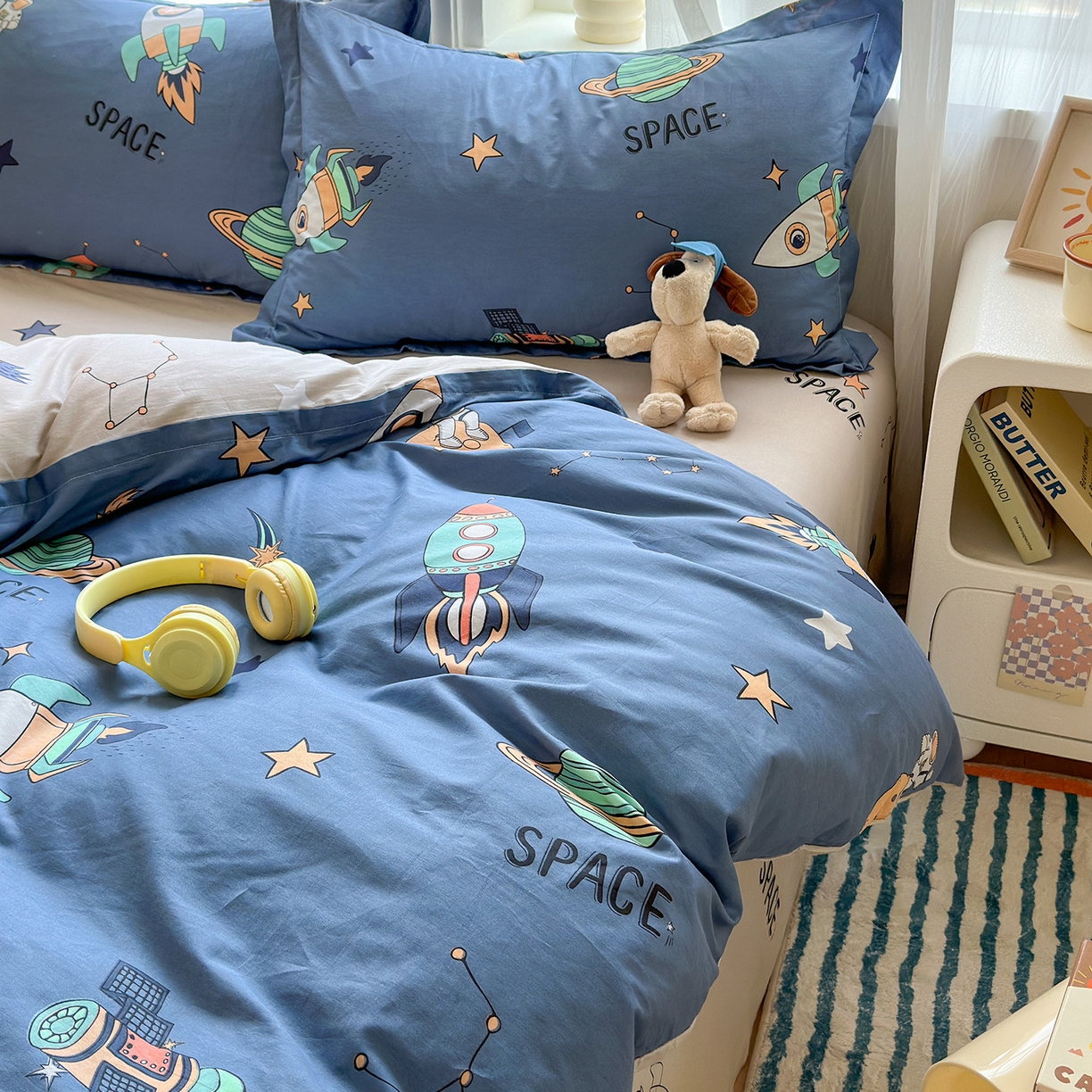 91家纺网 家纺一手货源 找家纺 金盛纺 2025新款全棉印花四件套 环游太空