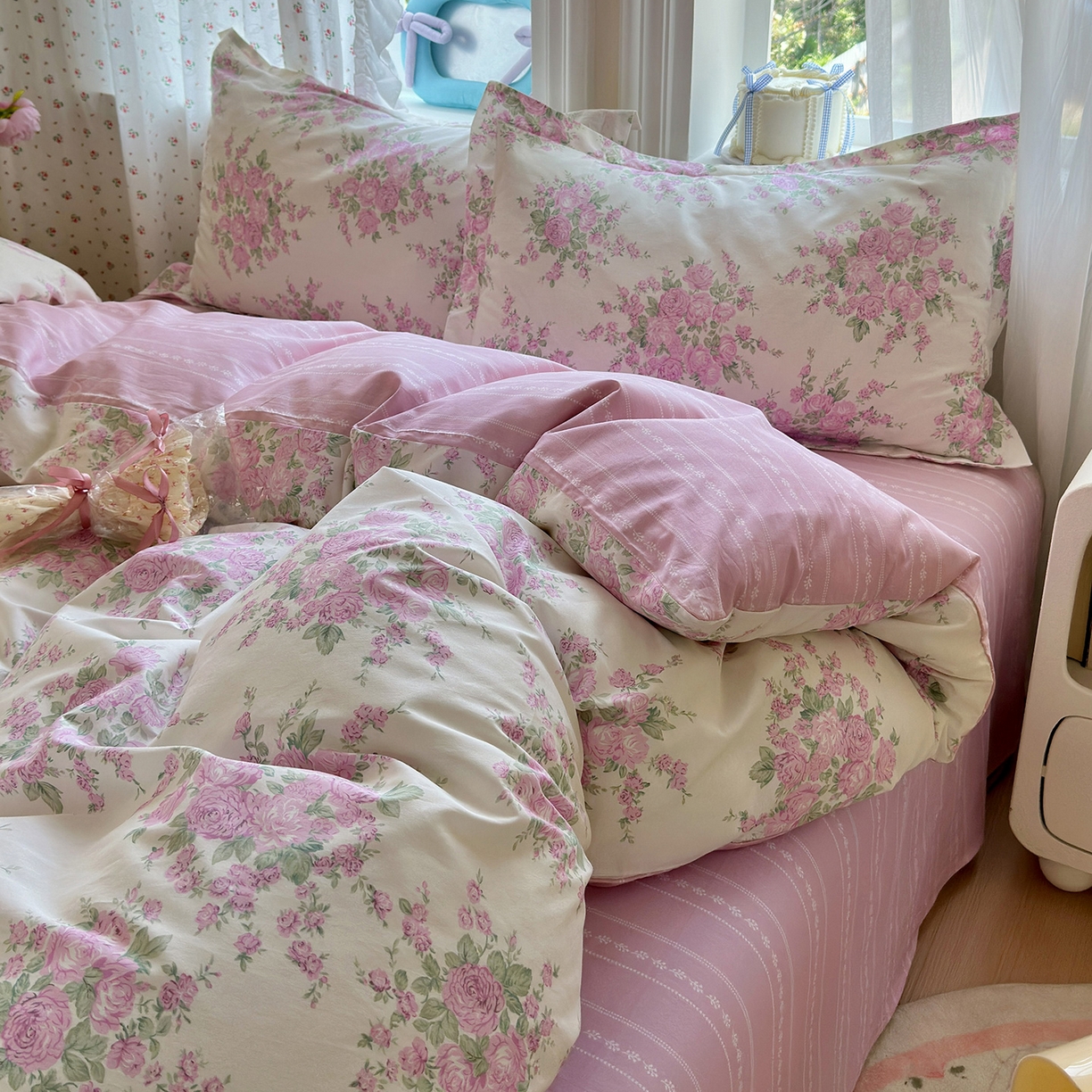 91家纺网 家纺一手货源 找家纺 金盛纺 2025新款全棉印花四件套 苏菲一粉