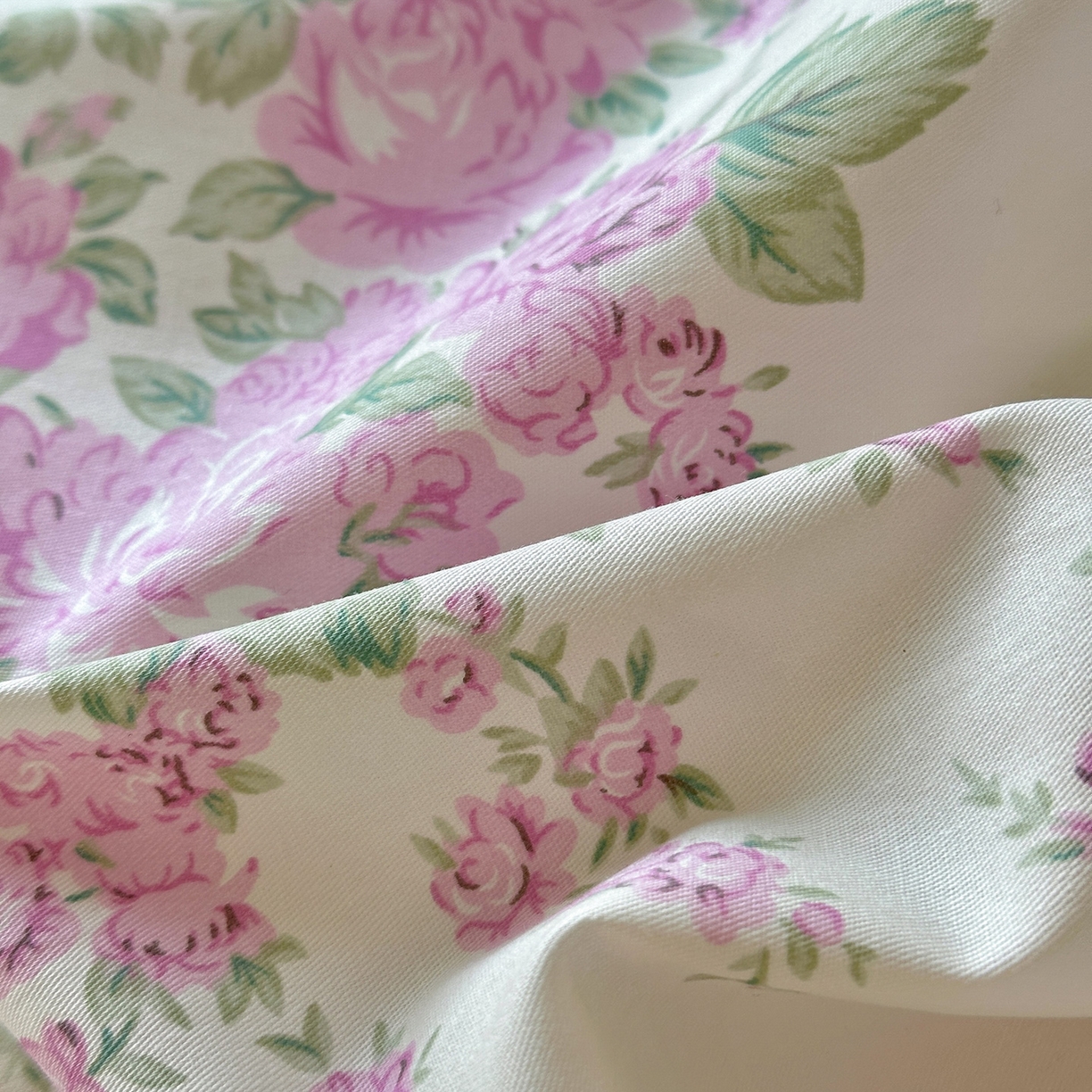 91家纺网 家纺一手货源 找家纺 金盛纺 2025新款全棉印花四件套 苏菲一粉