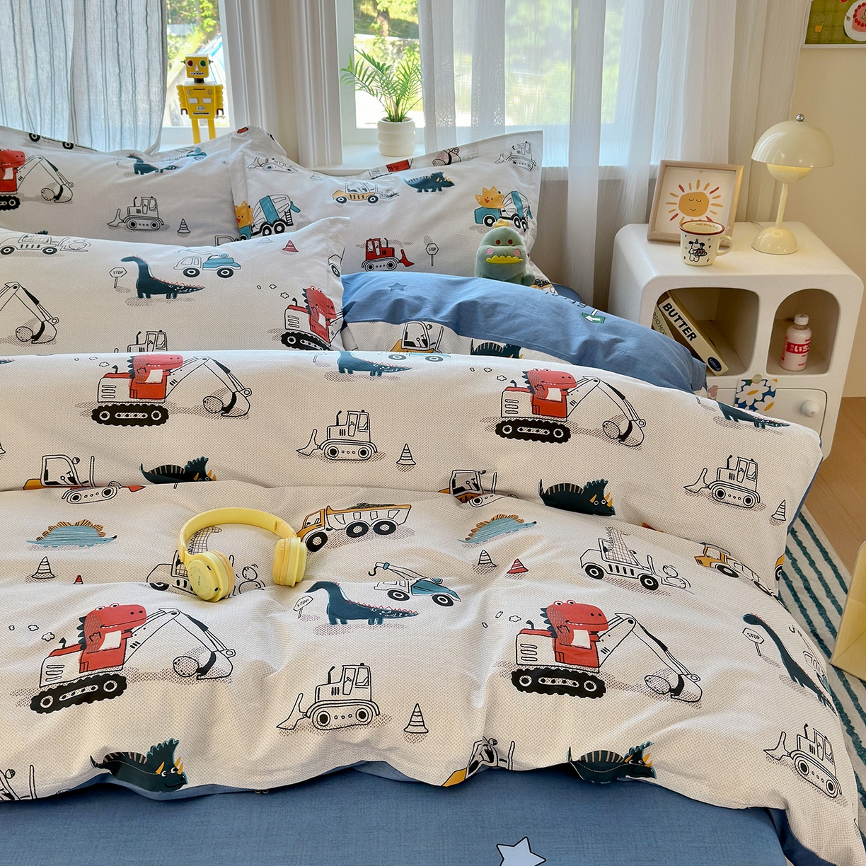 91家纺网 家纺一手货源 找家纺 金盛纺 2025新款全棉印花四件套 顽皮恐龙