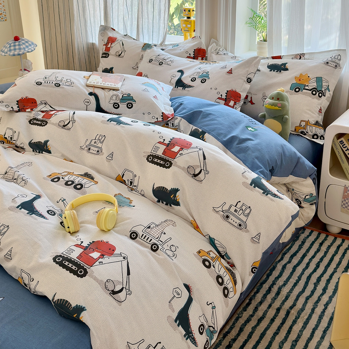 91家纺网 家纺一手货源 找家纺 金盛纺 2025新款全棉印花四件套 顽皮恐龙