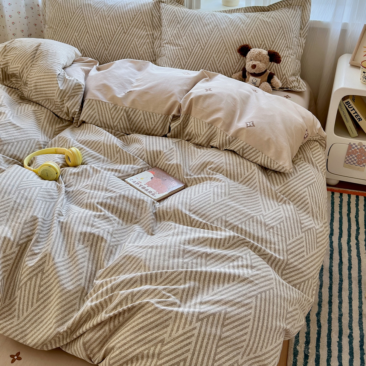 91家纺网 家纺一手货源 找家纺 金盛纺 2025新款全棉印花四件套 线韵时尚