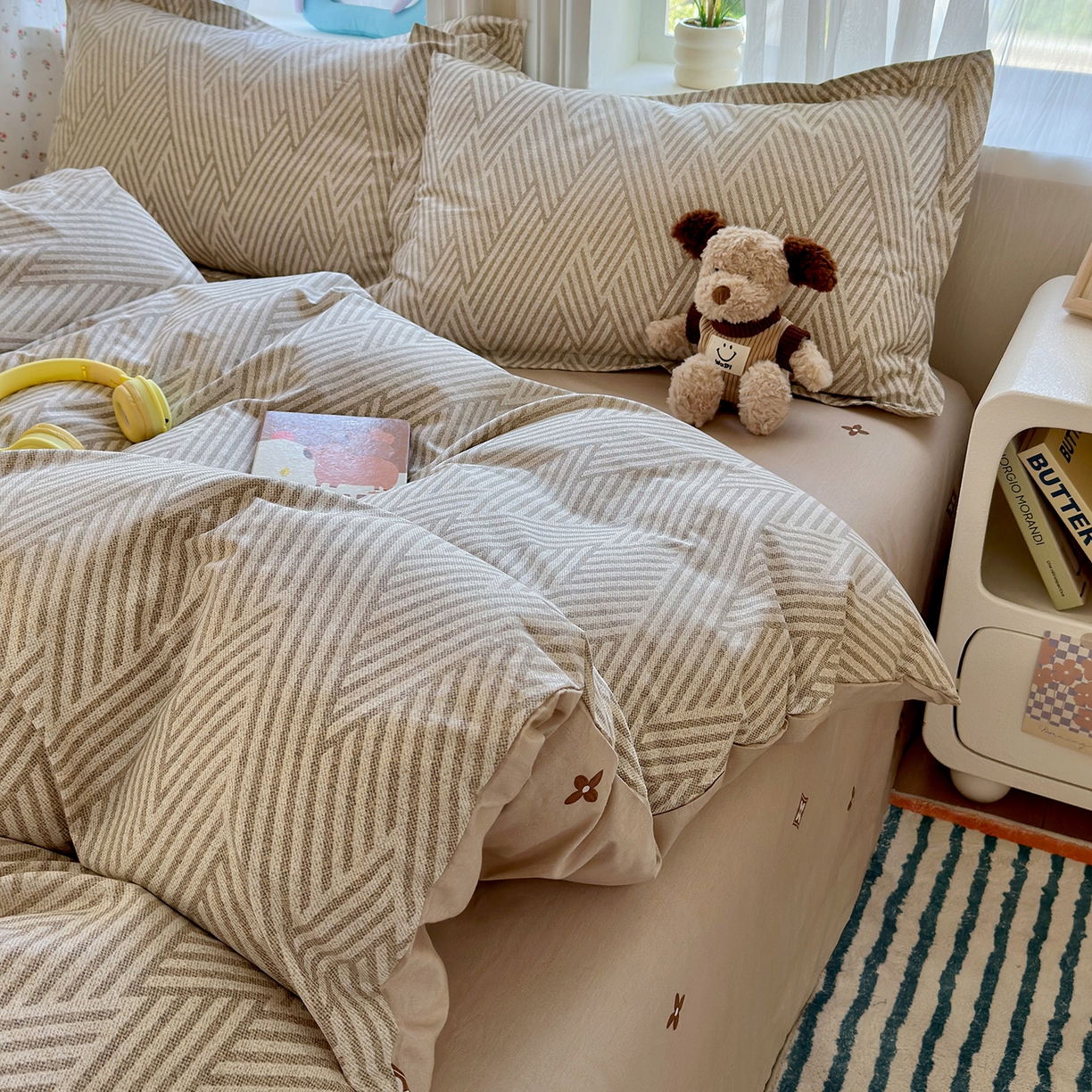 91家纺网 家纺一手货源 找家纺 金盛纺 2025新款全棉印花四件套 线韵时尚