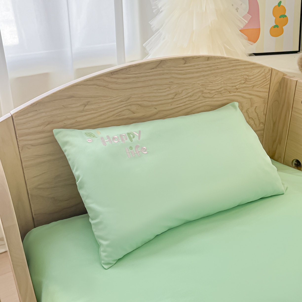 91家纺网 家纺一手货源 找家纺 柔享家（原芷澜家纺）2025新款全棉高端贴布刺绣幼儿园套件儿童三件套被子被芯婴童宝宝六件套七件套 快乐生活