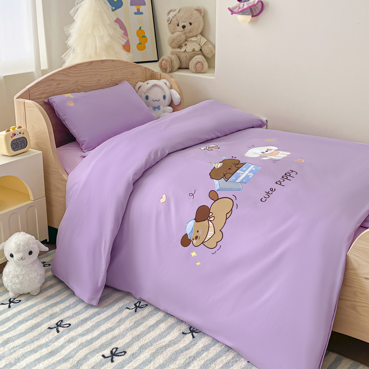 91家纺网 家纺一手货源 找家纺 柔享家（原芷澜家纺）2025新款全棉高端贴布刺绣幼儿园套件儿童三件套被子被芯婴童宝宝六件套七件套 快乐小狗