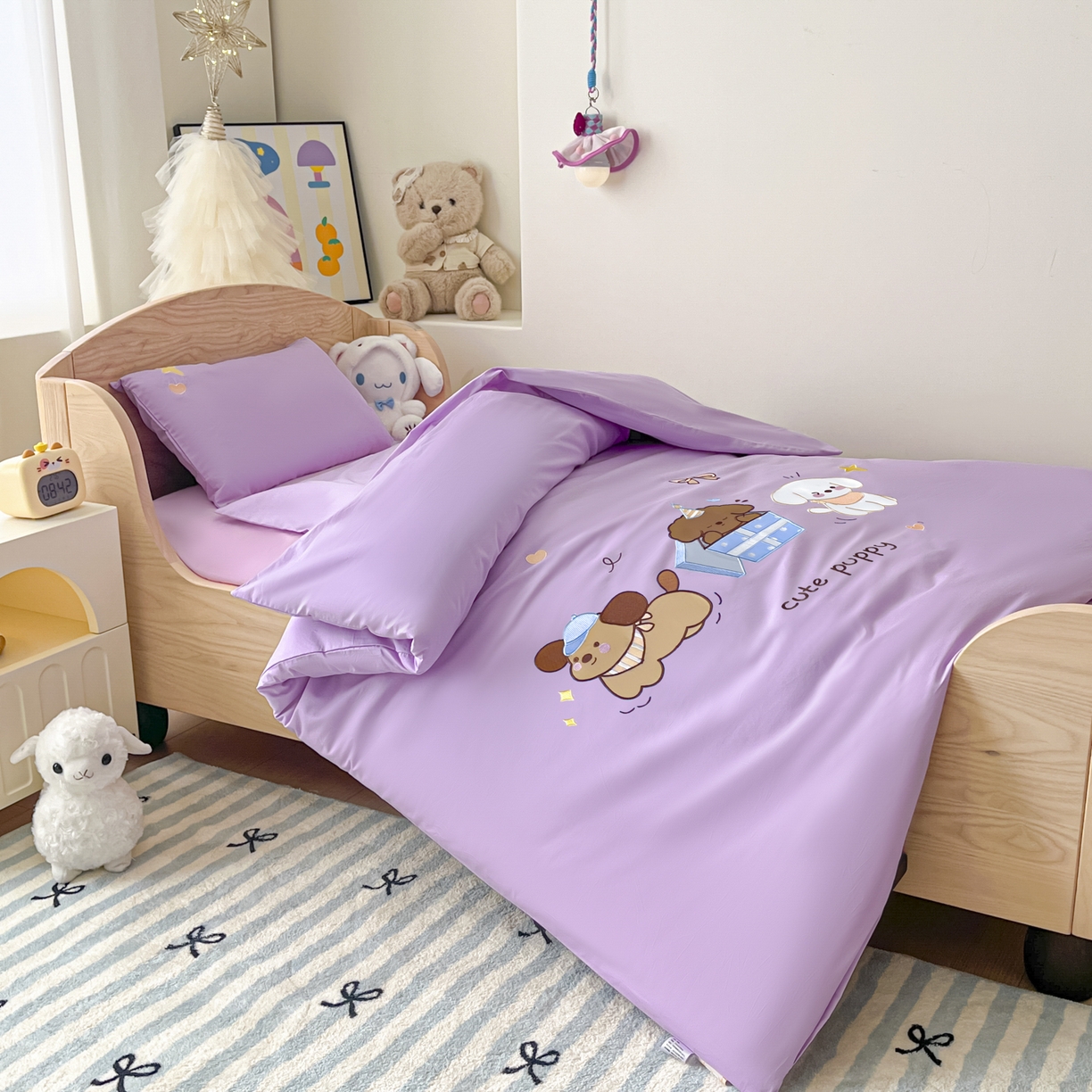 91家纺网 家纺一手货源 找家纺 柔享家（原芷澜家纺）2025新款全棉高端贴布刺绣幼儿园套件儿童三件套被子被芯婴童宝宝六件套七件套 快乐小狗