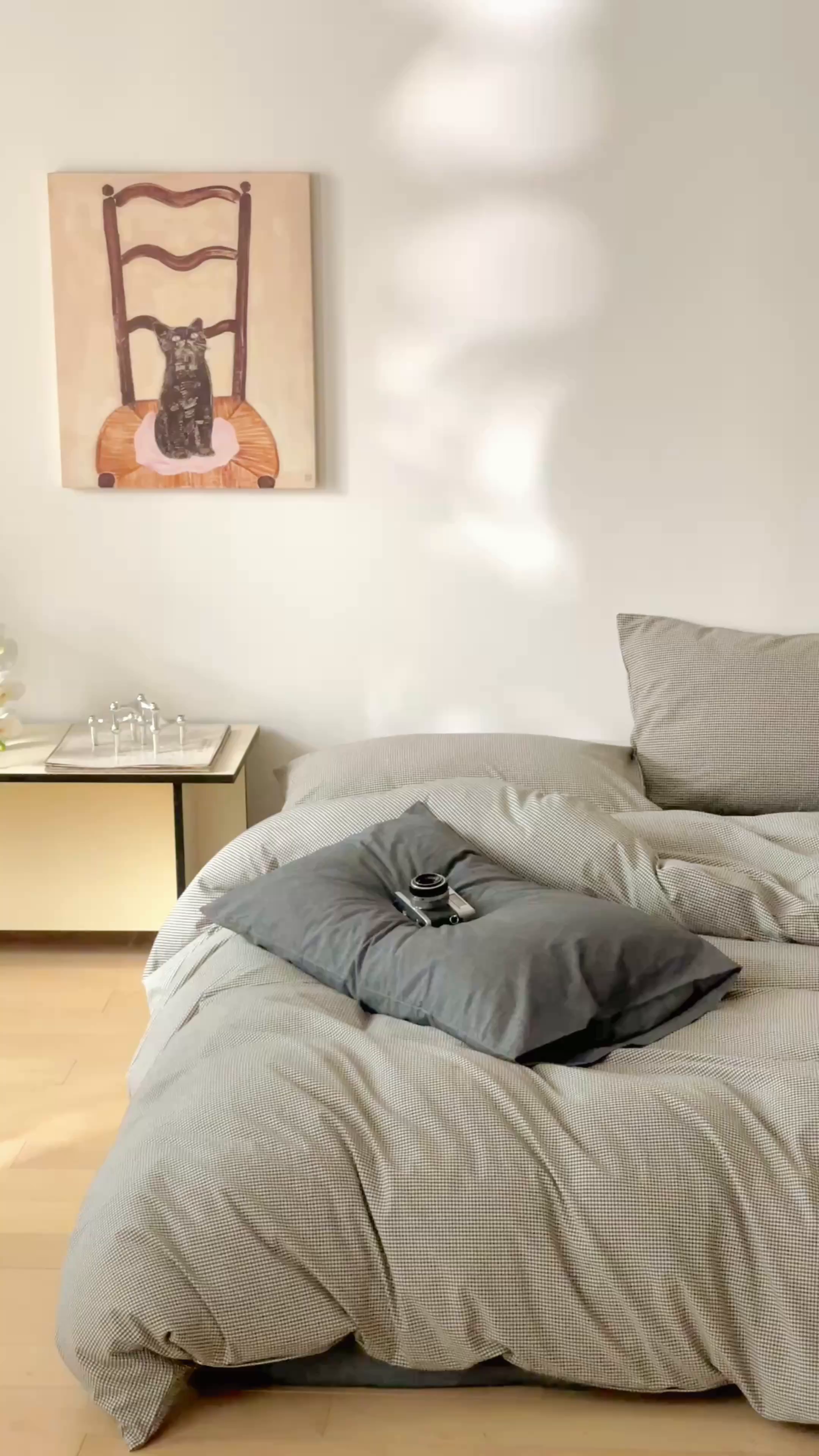 91家纺网 家纺一手货源 找家纺 玖弘家居 2025新款全棉纯棉水洗棉细格单床笠 黑咖细格