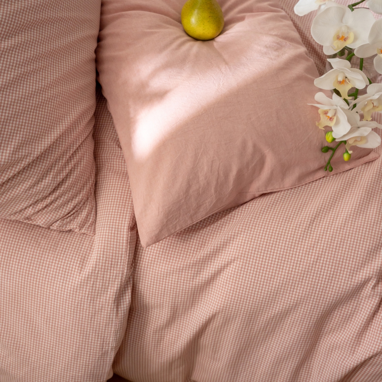 91家纺网 家纺一手货源 找家纺 （总）玖弘家居 2025新款全棉纯棉水洗棉细格枕套单品