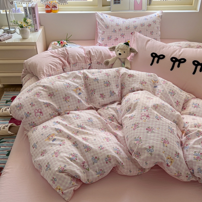 91家纺网 家纺一手货源 找家纺 三元色 2025新款软糯云感毛巾绣四件套 猫咪花园