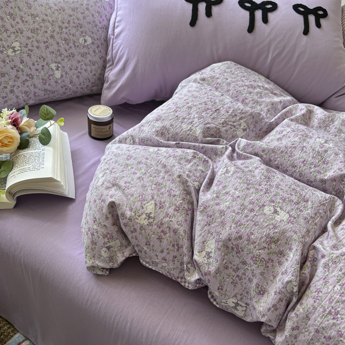 91家纺网 家纺一手货源 找家纺 三元色 2025新款软糯云感毛巾绣四件套 兔茶春日