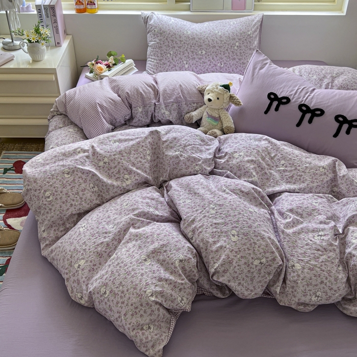 91家纺网 家纺一手货源 找家纺 三元色 2025新款软糯云感毛巾绣四件套 兔茶春日