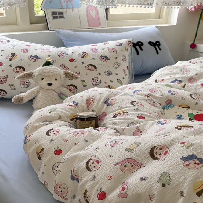 91家纺网 家纺一手货源 找家纺 三元色 2025新款软糯云感毛巾绣四件套 小新乐园