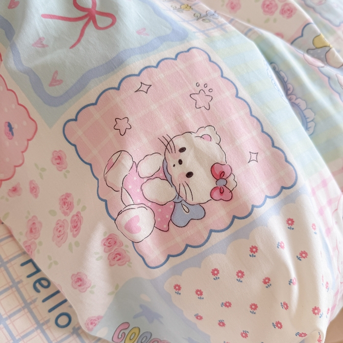 91家纺网 家纺一手货源 找家纺 Sweet dreams甜梦 2025新款卡通小清新全棉四件套 格子猫猫