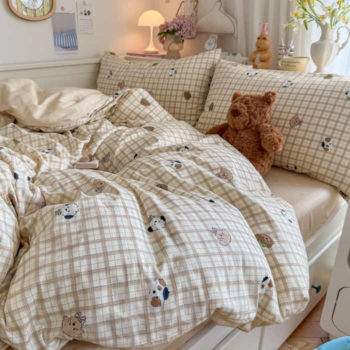 91家纺网 家纺一手货源 找家纺 Sweet dreams甜梦 2025新款卡通小清新全棉四件套 格子小狗