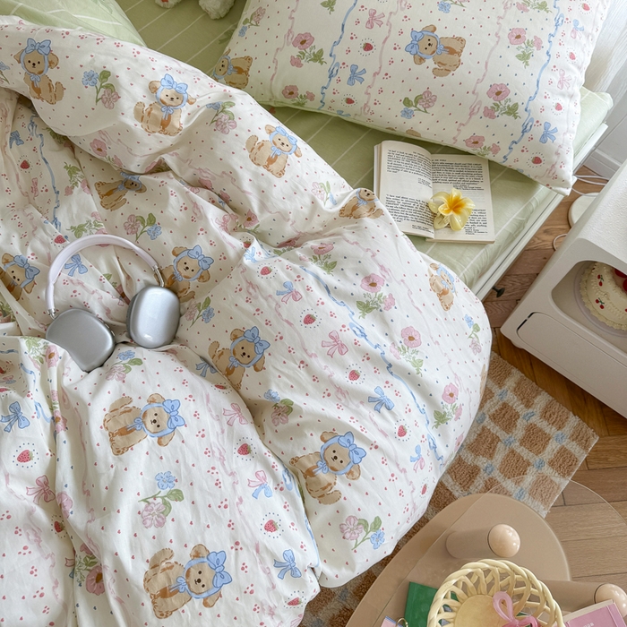 91家纺网 家纺一手货源 找家纺 Sweet dreams甜梦 2025新款卡通小清新全棉四件套 花花小狗