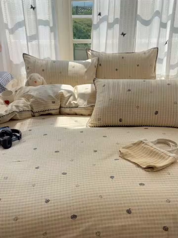 91家纺网 家纺一手货源 找家纺 瑞莱 2025开学季全棉印花贝壳边四件套 甜糯南瓜