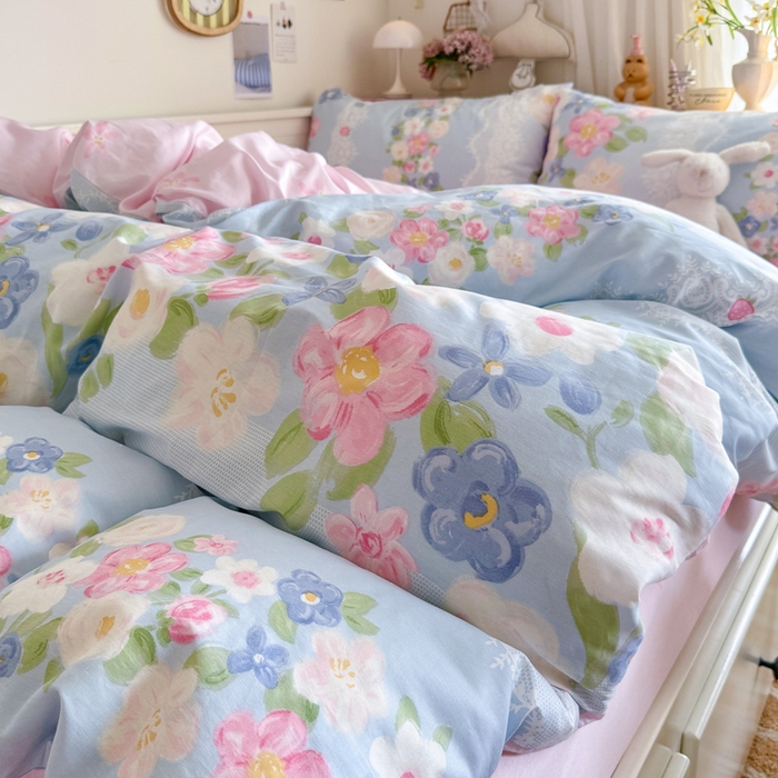 91家纺网 家纺一手货源 找家纺 Sweet dreams甜梦 2025新款卡通小清新全棉四件套 花季