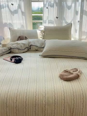 91家纺网 家纺一手货源 找家纺 瑞莱 2025开学季全棉印花贝壳边四件套 夏有乔木