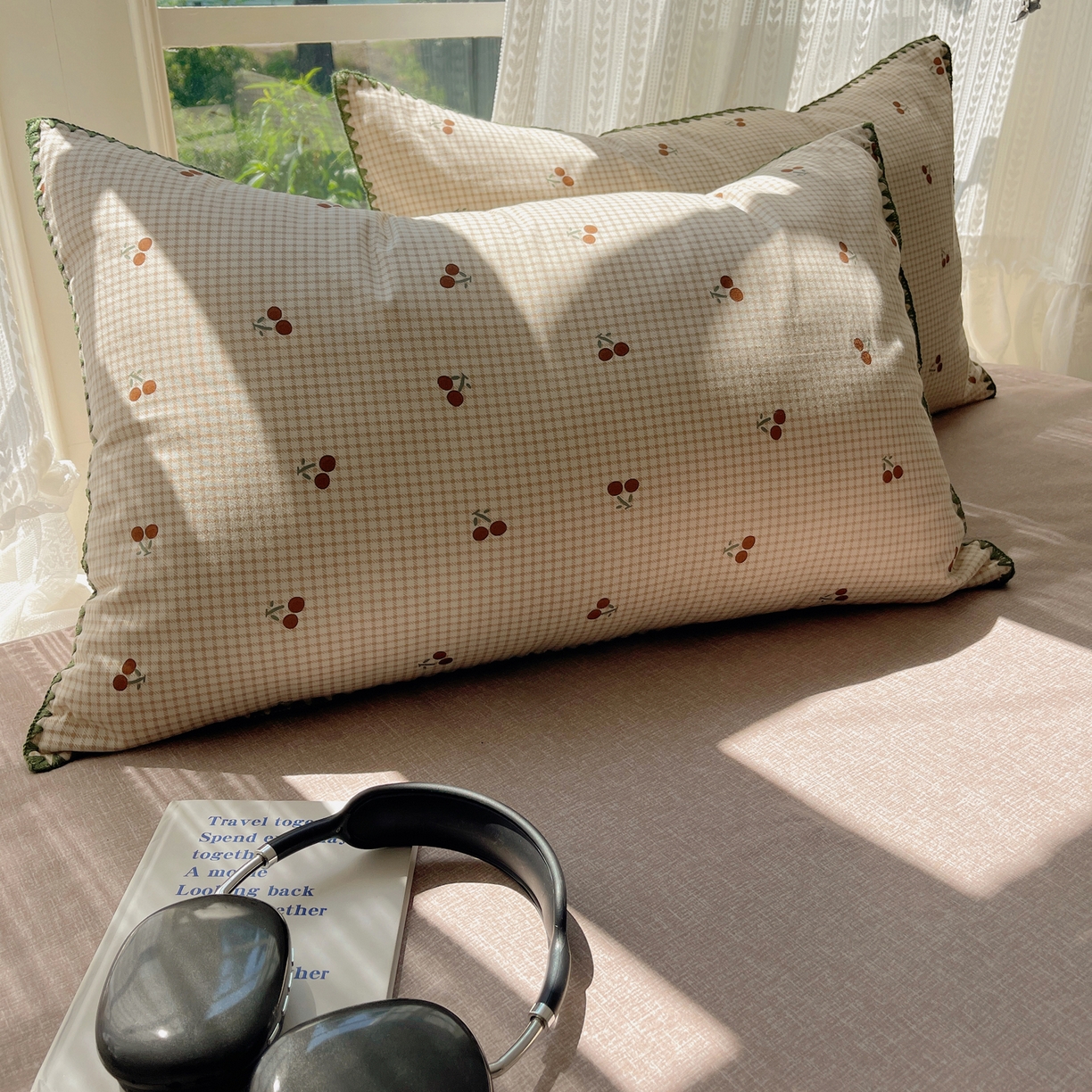 91家纺网 家纺一手货源 找家纺 瑞莱 2025开学季全棉印花贝壳边四件套 樱姿-米