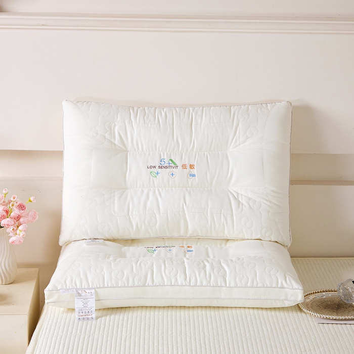 91家纺网 家纺一手货源 找家纺 木子晗 2025新款云柔护颈枕 白色