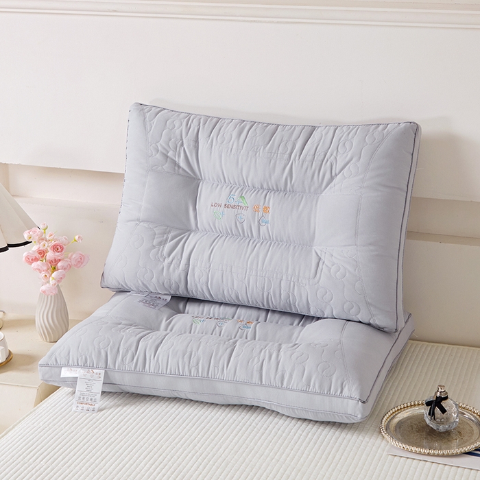 91家纺网 家纺一手货源 找家纺 木子晗 2025新款云柔护颈枕  灰色