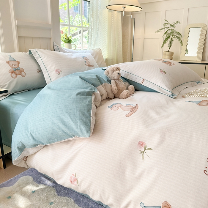 91家纺网 家纺一手货源 找家纺 悦织湾家纺2025新款100%全棉磨毛四件套加厚加密喷气织造纯棉床上用品4件套印花卡通小清新三件套不起球不掉色 童趣时光