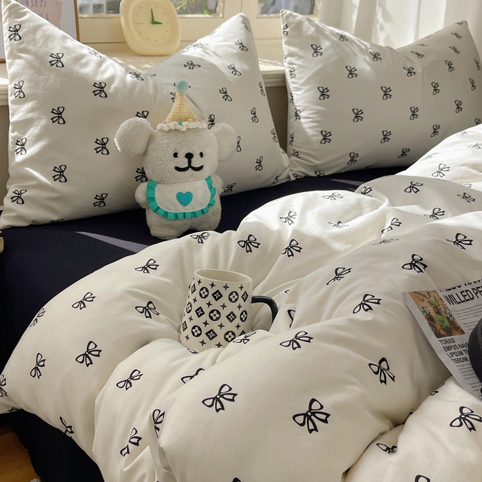 91家纺网 家纺一手货源 找家纺 芷凡家纺 2025新款水洗棉双层纱四件套 黑色蝴蝶结