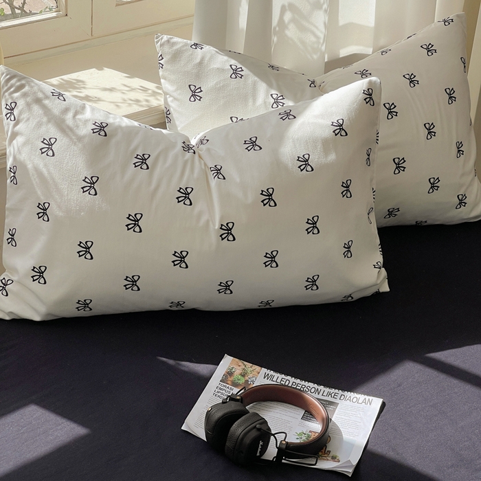 91家纺网 家纺一手货源 找家纺 芷凡家纺 2025新款水洗棉双层纱四件套 黑色蝴蝶结