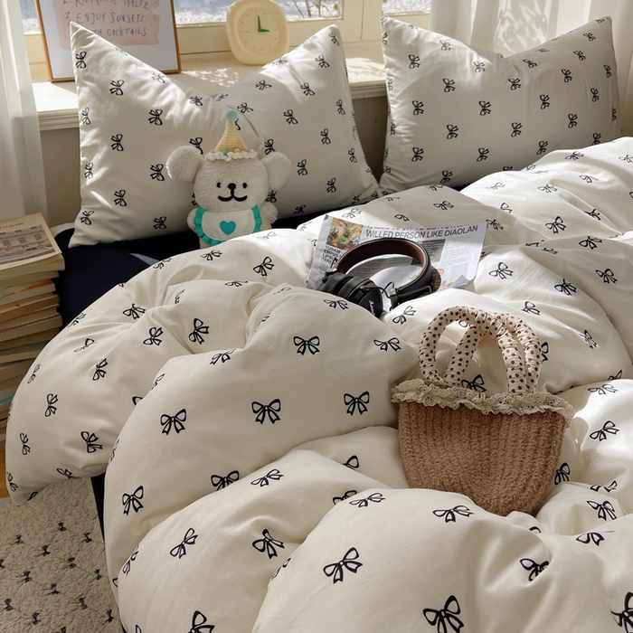 91家纺网 家纺一手货源 找家纺 芷凡家纺 2025新款水洗棉双层纱四件套 黑色蝴蝶结