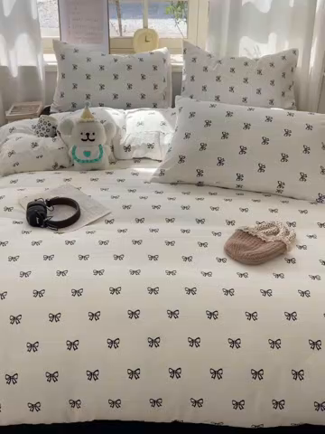 91家纺网 家纺一手货源 找家纺 芷凡家纺 2025新款水洗棉双层纱四件套 黑色蝴蝶结