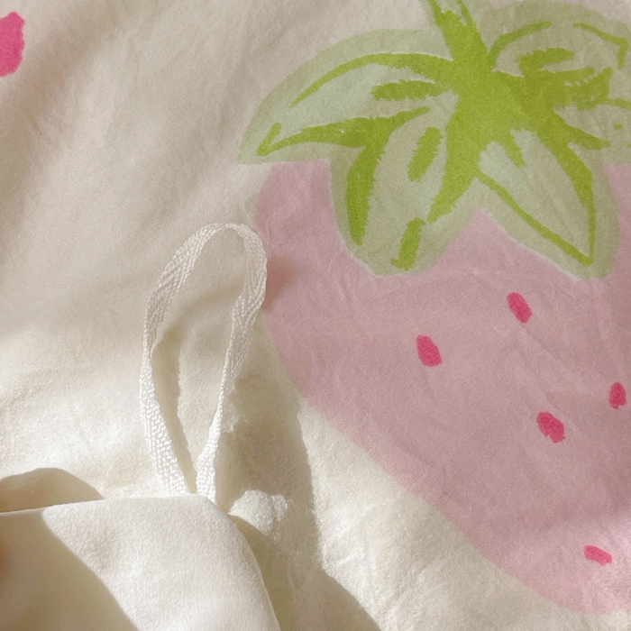 91家纺网 家纺一手货源 找家纺 芷凡家纺 2025新款水洗棉双层纱四件套 草莓布丁