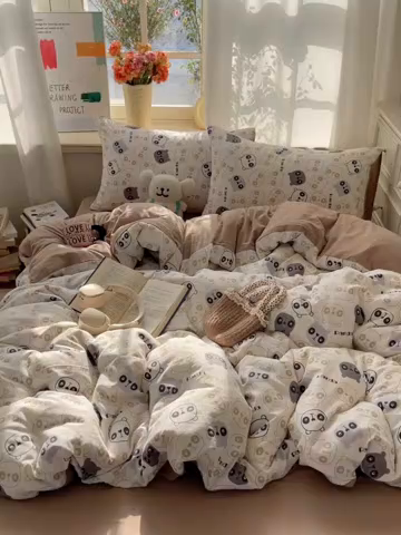 91家纺网 家纺一手货源 找家纺 芷凡家纺 2025新款水洗棉双层纱四件套 小熊联谊