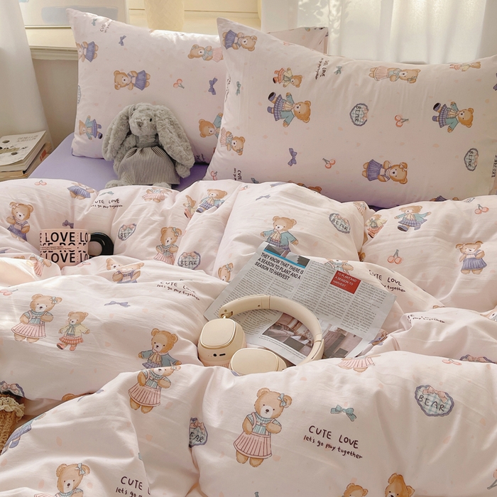 91家纺网 家纺一手货源 找家纺 芷凡家纺 2025新款水洗棉双层纱四件套 熊宝乐园